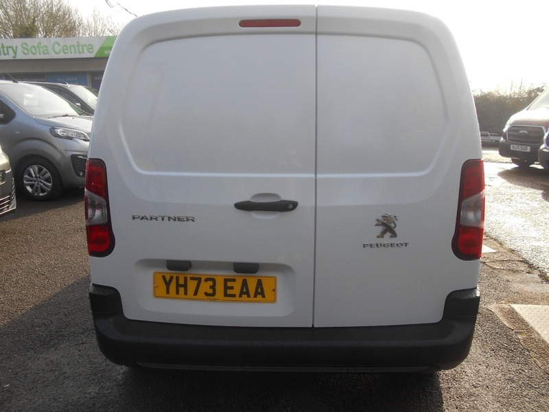 Peugeot Partner 2023 Bluehdi Professional Premium YH73EAA White #4