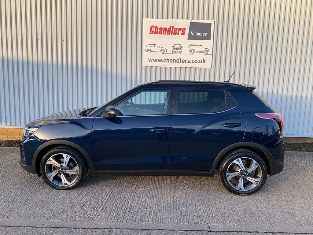 SsangYong Tivoli 1.5P Ultimate Suv Euro 6 Ss 16 FX73SYG Blue #4