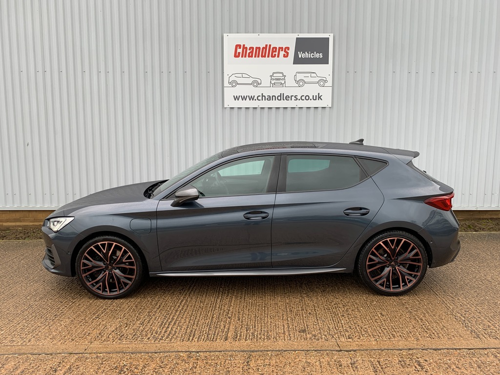 Cupra Leon 1.4 Ehybrid 12.8Kwh Vz2 Design Edition Hatchback 5 KN74NHO Grey #4