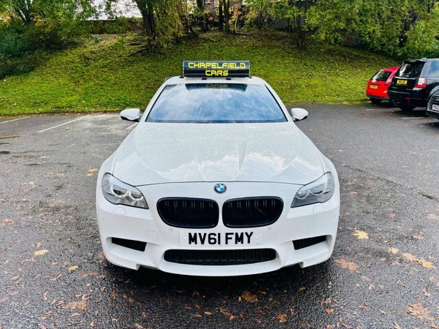BMW M5 2012 Saloon 4.4 V8 M Performance Edition White #2
