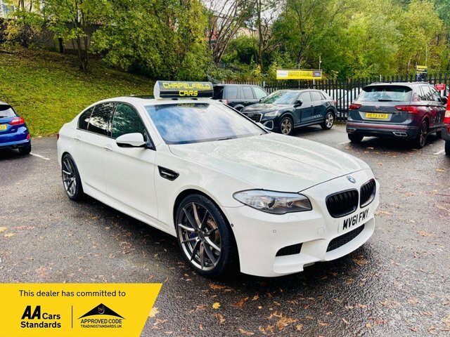 BMW M5 2012 Saloon 4.4 V8 M Performance Edition White