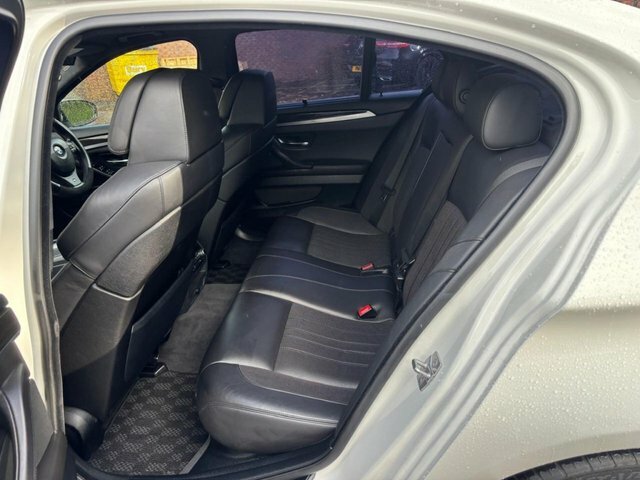 BMW M5 2012 Saloon 4.4 V8 M Performance Edition White #5