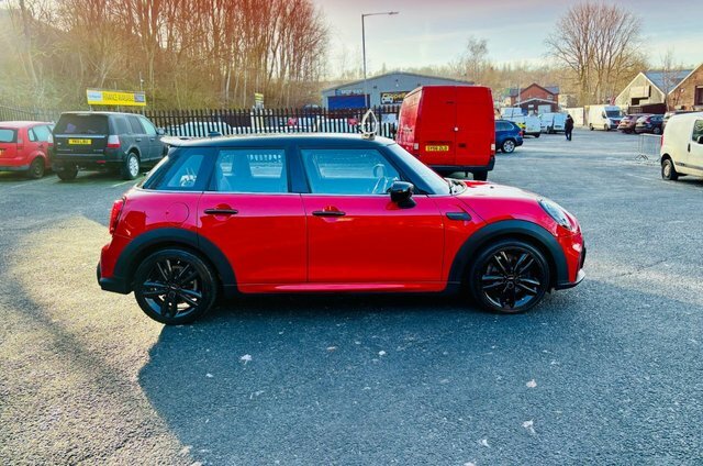 Mini Hatch 2022 1.5 Cooper Sport Hatchback MT71FDG Red #6