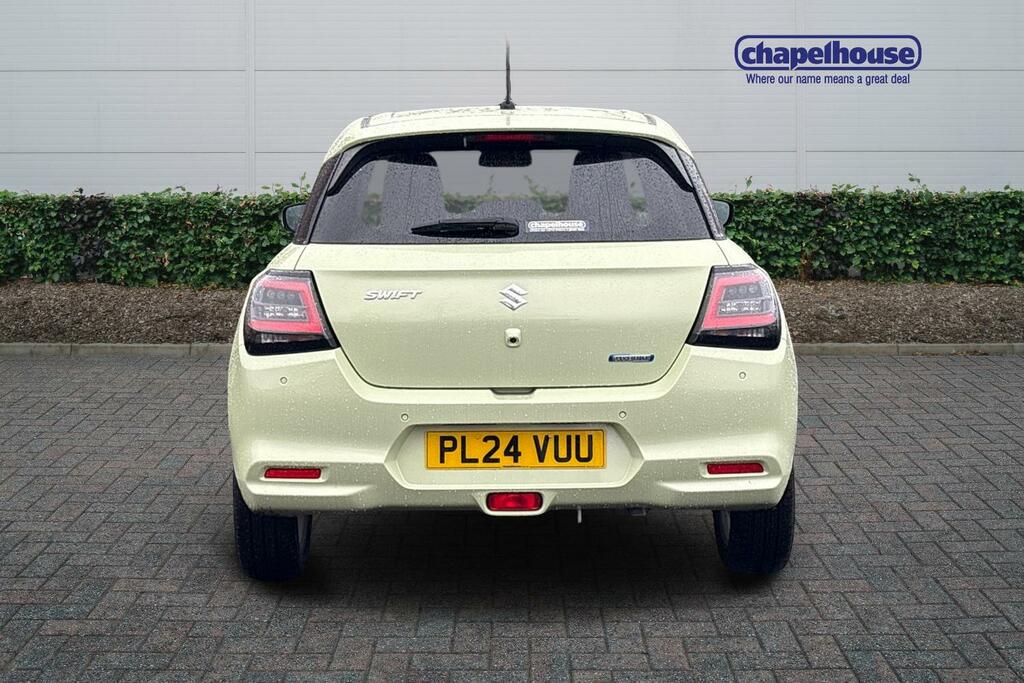 Suzuki Swift Motion Mhev 1.2 PL24VUU Yellow #4