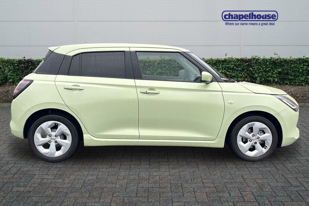 Suzuki Swift Motion Mhev 1.2 PL24VUU Yellow #2