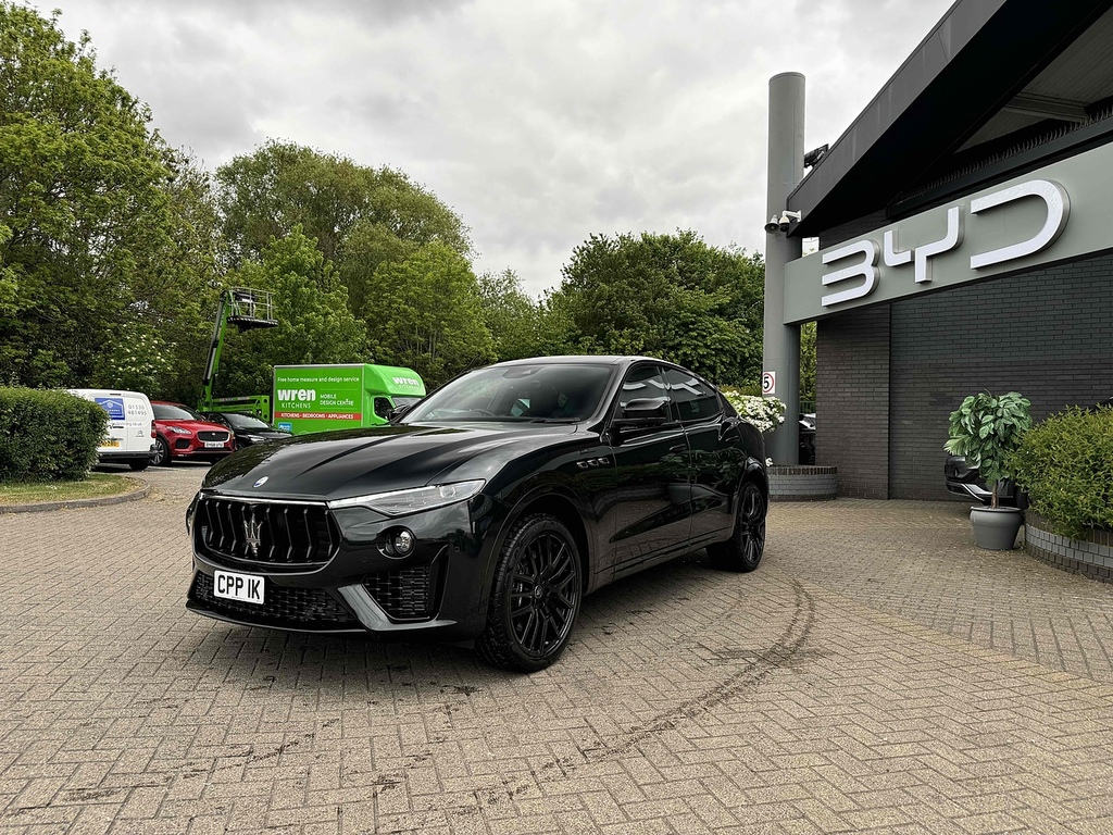 Maserati Levante V6 Modena Ultima  #2