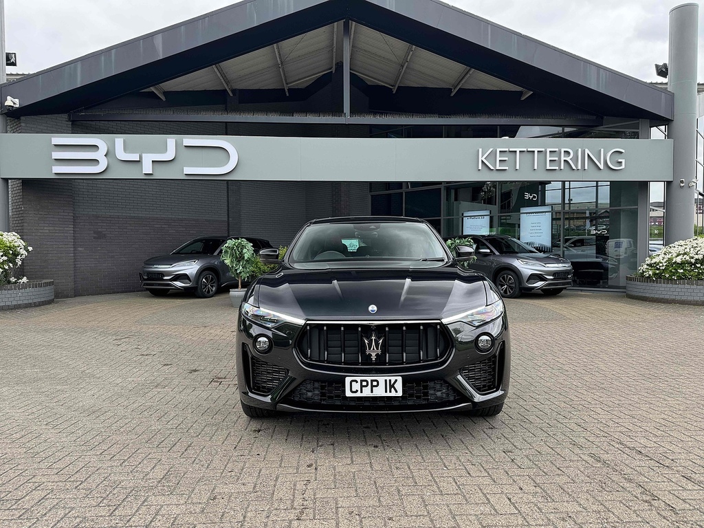 Maserati Levante V6 Modena Ultima  #3