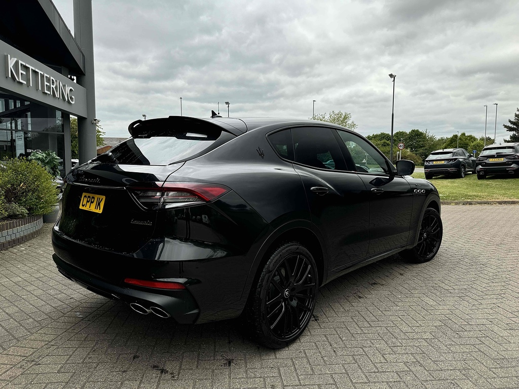 Maserati Levante V6 Modena Ultima