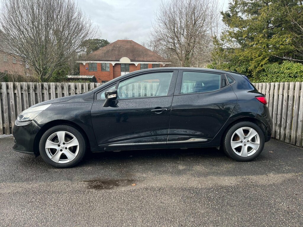 Renault Clio 1.2 16V Dynamique Nav Euro 6 SD66YBZ Black #2