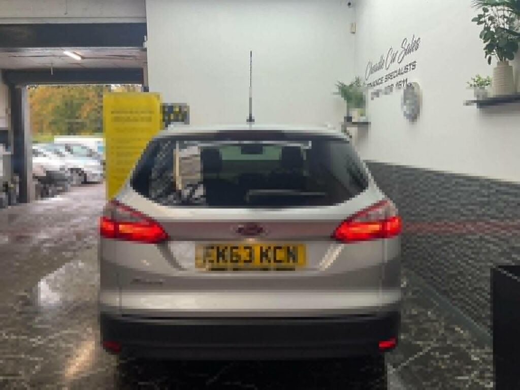 Ford Focus 1.6 Tdci Titanium Navigator Euro 5 Ss EK63KCN Silver #6