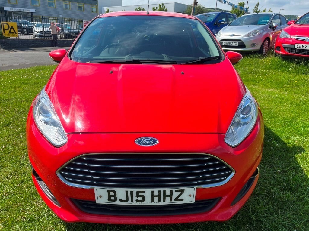 Ford Fiesta Zetec BJ15HHZ Red #2