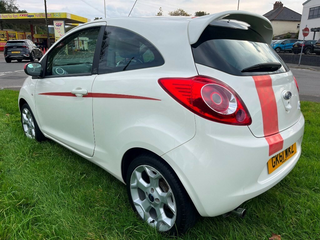 Ford KA Grand Prix GK61WKZ White #5