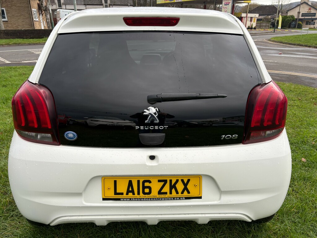 Peugeot 108 Allure  #5