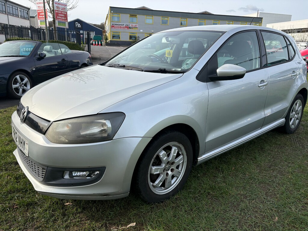 Volkswagen Polo Bluemotion Tdi FR12VHY #3