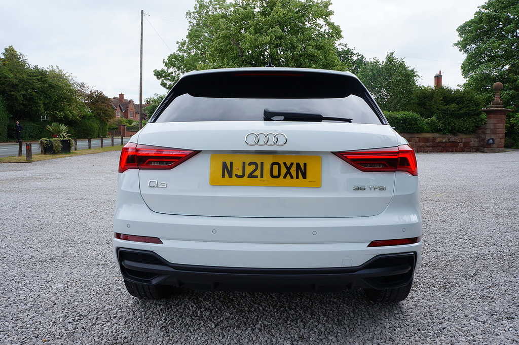 Audi Q3 Tfsi Cod S Line NJ21OXN White #6