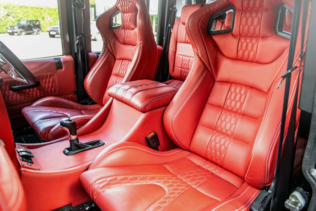 Land Rover Defender Petrol   #4