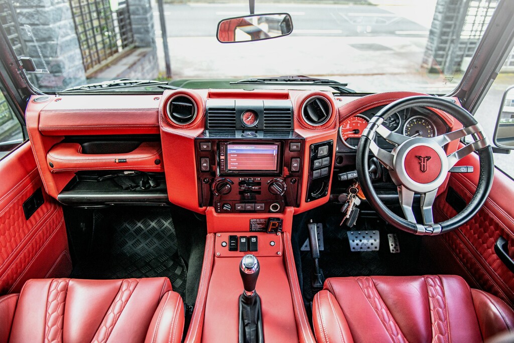 Land Rover Defender Suv Black #16