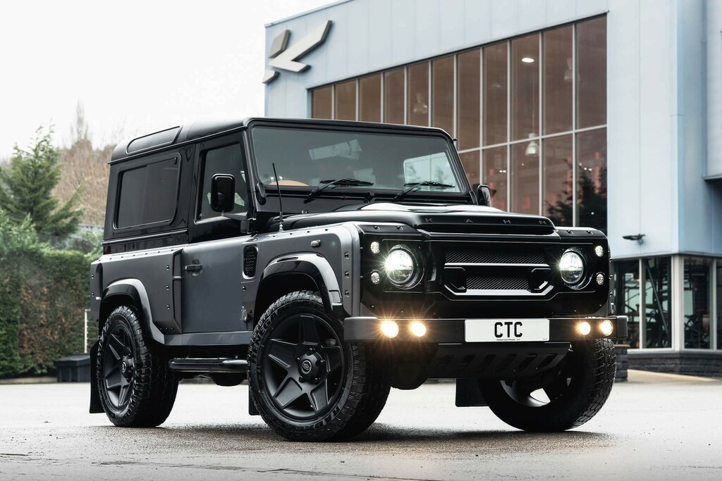 Land Rover Defender 90 Diesel Black