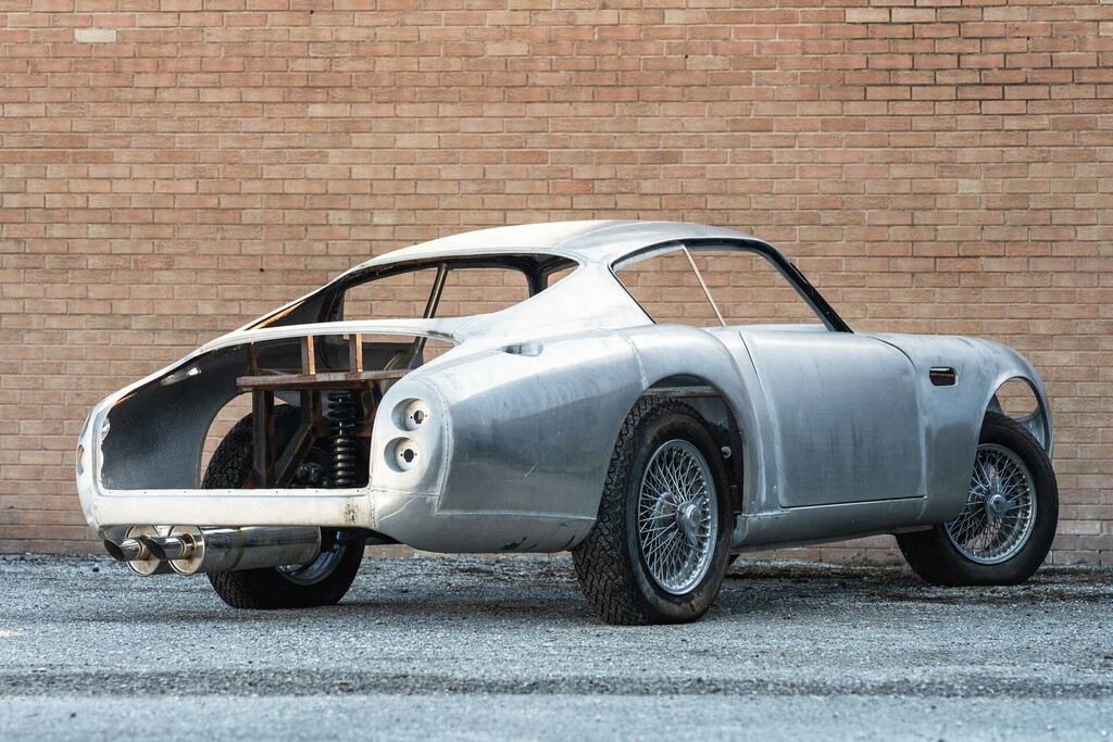 Aston Martin DB4 Silver Silver #4