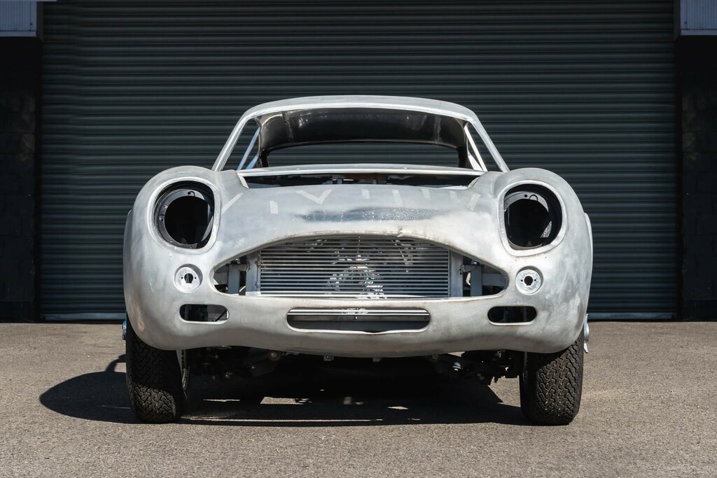 Aston Martin DB4 Silver Silver #2