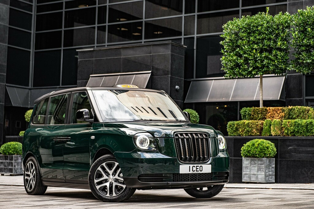 LEVC TX 31Kwh Vista Taxi Plug-in Hybrid Eu Green