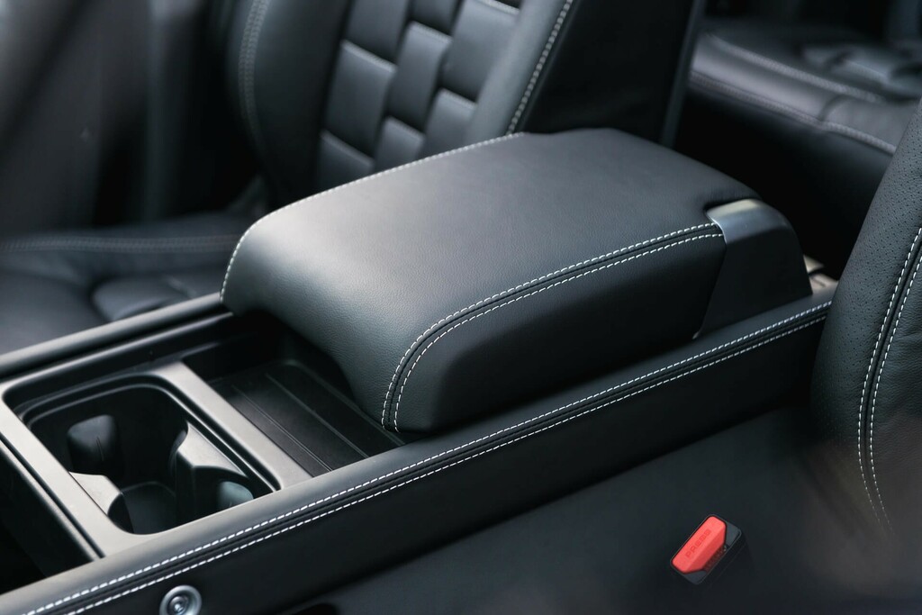 Land Rover Defender 110 Diesel Black #6