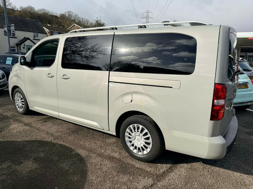 Toyota Verso 2.0D Shuttle Long Mpv Lwb Euro 6  #4