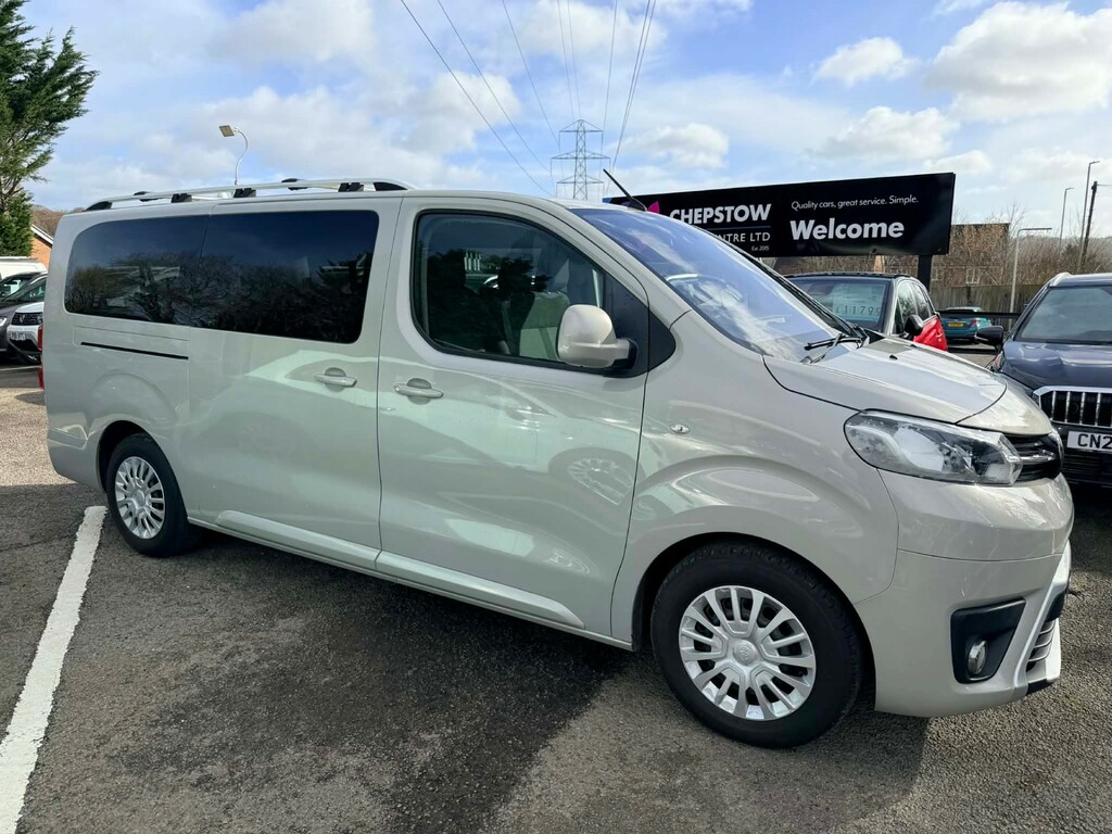 Toyota Verso 2.0D Shuttle Long Mpv Lwb Euro 6 