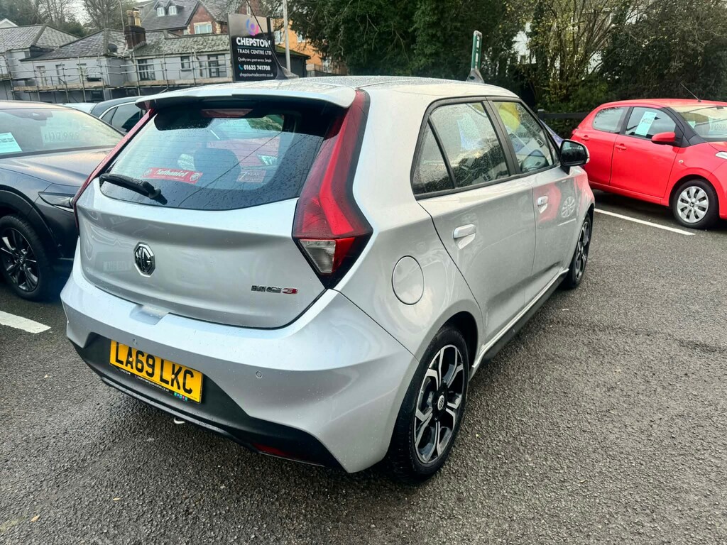 MG MG3 1.5 Vti-tech Exclusive Hatchback LA69LKC #2