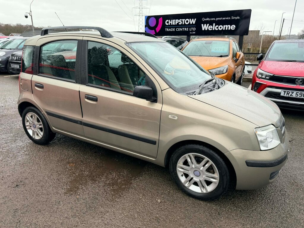 Fiat Panda 1.2 Eleganza Hatchback 133 Gkm,