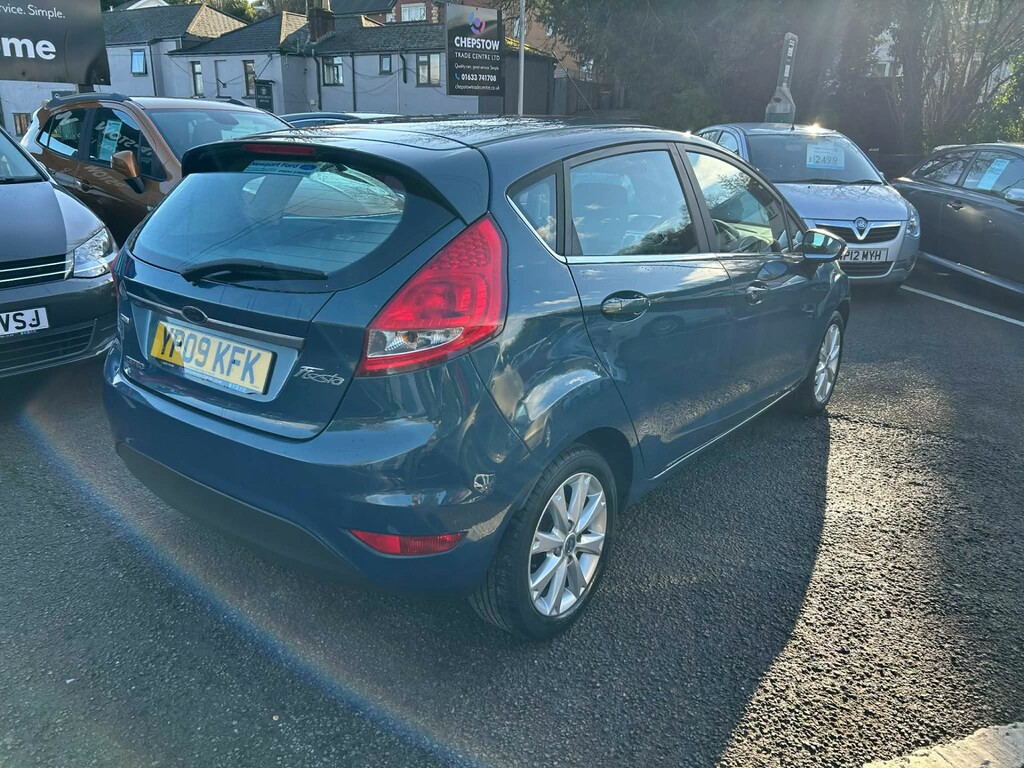 Ford Fiesta 1.4 Tdci Zetec Hatchback 110 G  #2