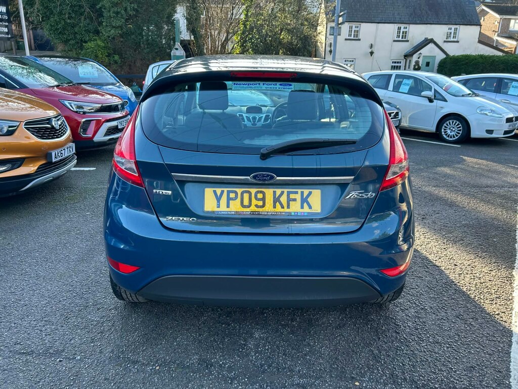 Ford Fiesta 1.4 Tdci Zetec Hatchback 110 G  #3