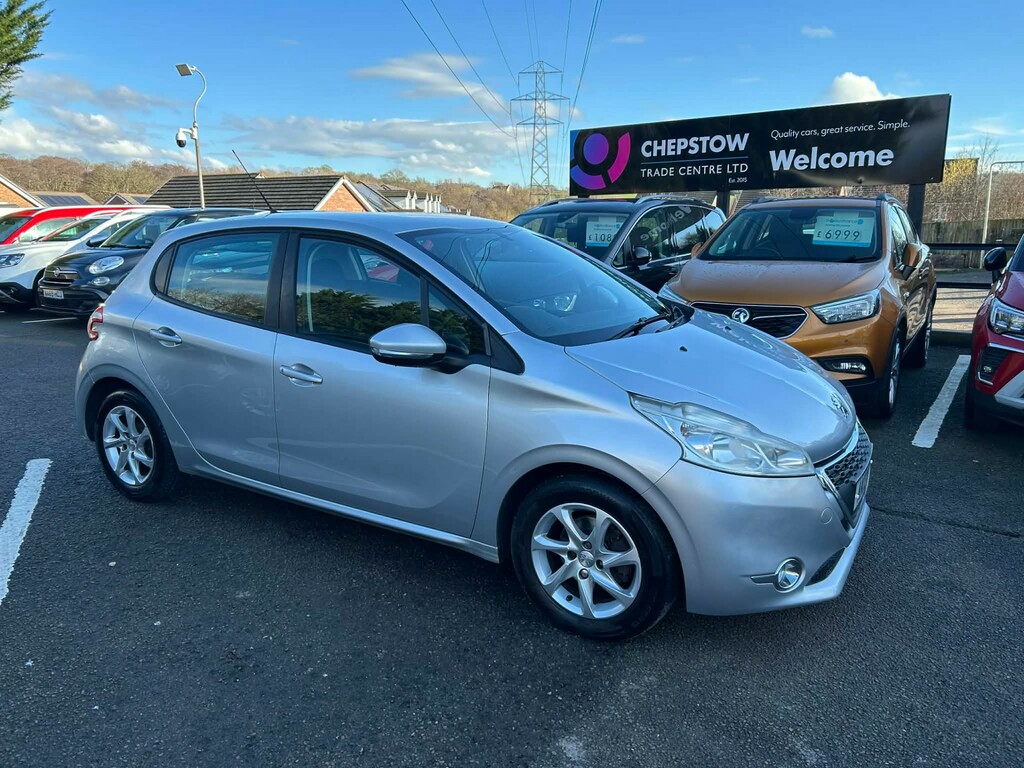 Peugeot 208 1.4 Hdi Active Hatchback Euro 5 