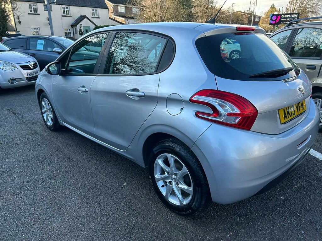 Peugeot 208 1.4 Hdi Active Hatchback Euro 5 AK13VFM  #3