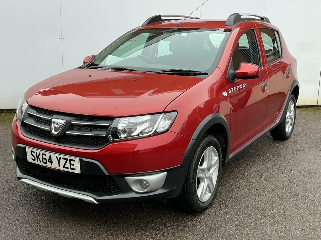 Dacia Sandero Stepway 1.5 Dci Laureate Hatchback Euro SK64YZE Red #2