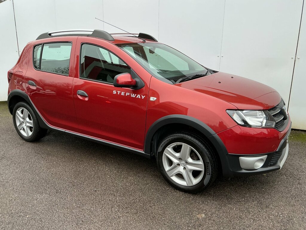 Dacia Sandero Stepway 1.5 Dci Laureate Hatchback Euro SK64YZE Red #4