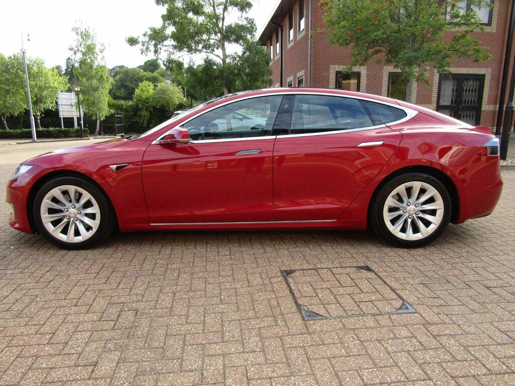 Tesla Model S Long Range Plus 469 Bhp Full Spec Red #5