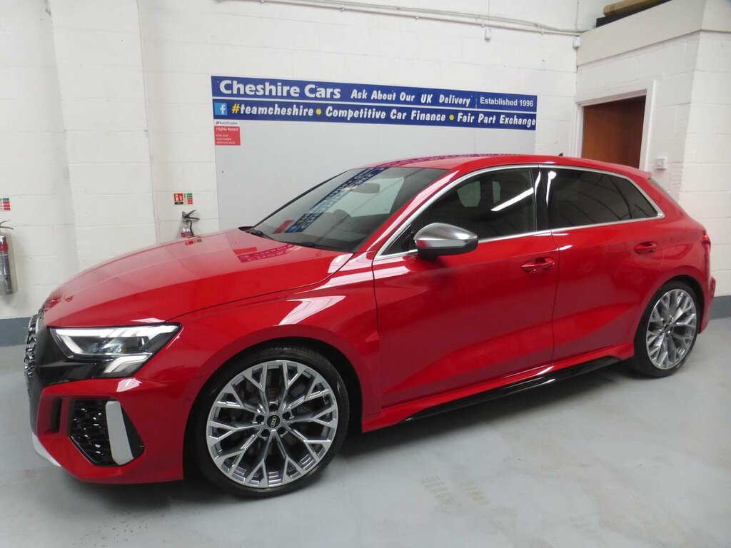 Audi RS3 2.5 Tfsi Sportback S Tronic Quattro Eur Red
