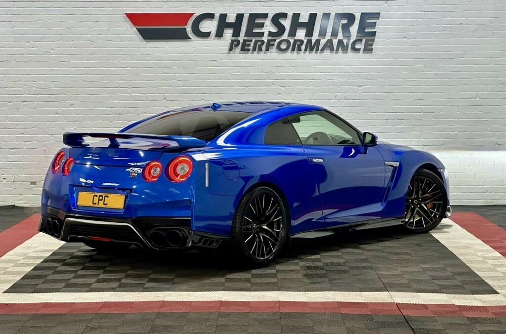 Nissan GT-R Coupe 3.8 V6 Prestige - 2 Ownerslitchfield St Blue #4