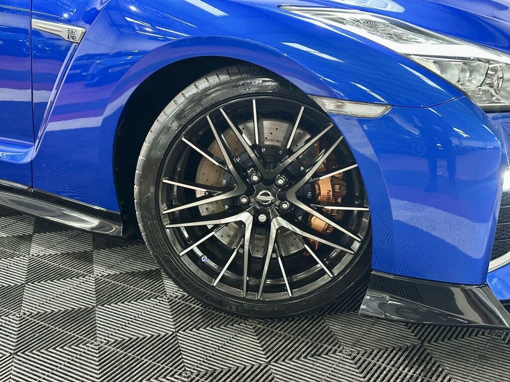 Nissan GT-R  Black #64