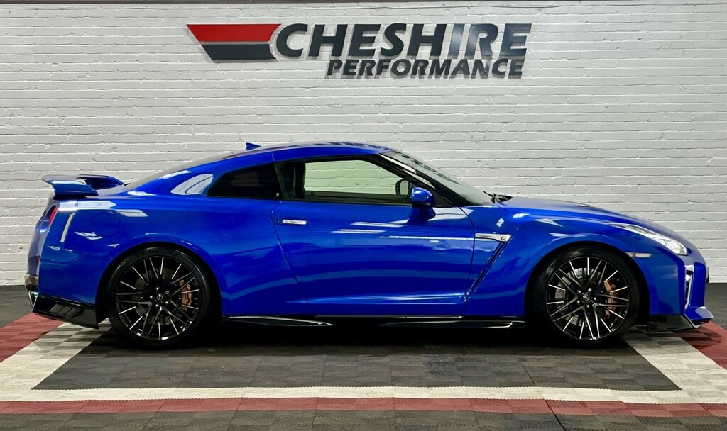 Nissan GT-R Coupe 3.8 V6 Prestige - 2 Ownerslitchfield St Blue #3