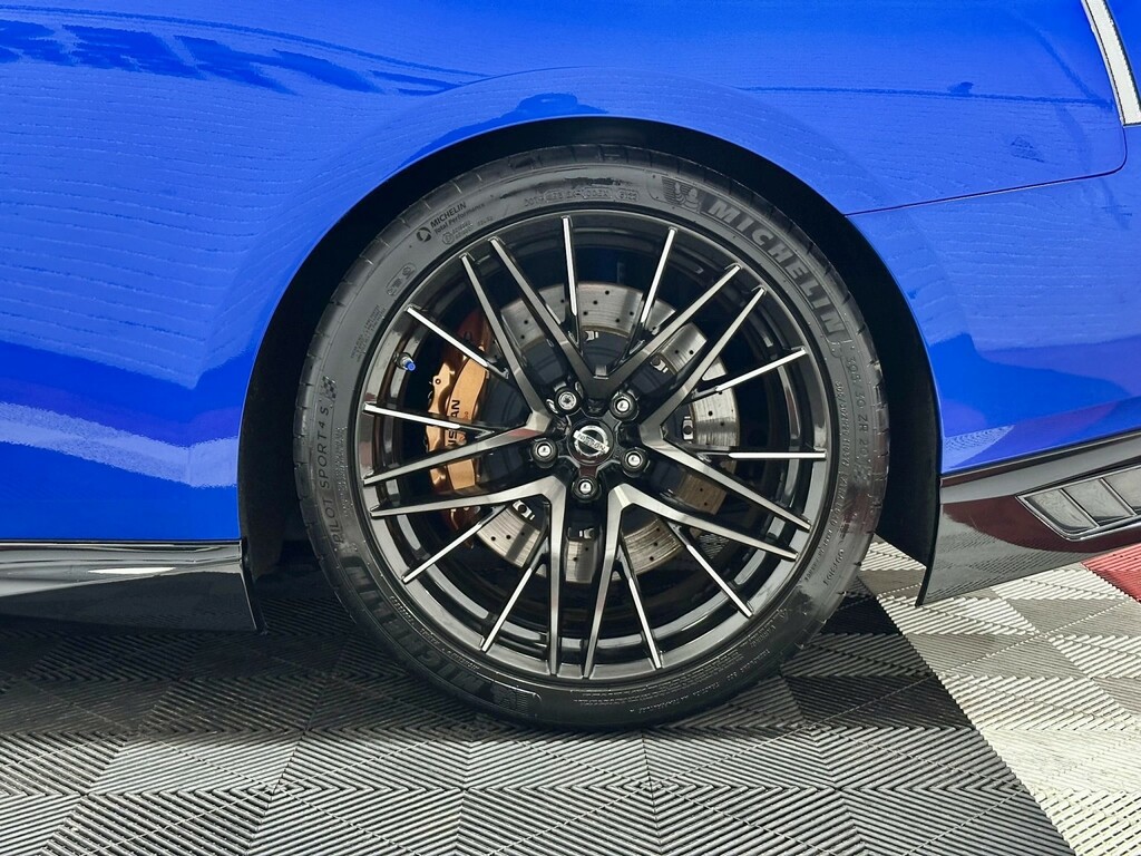 Nissan GT-R  Black #68