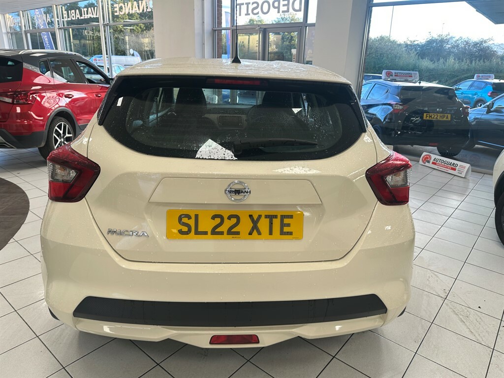 Nissan Micra 1.0 L Ig-t Acenta SL22XTE White #6