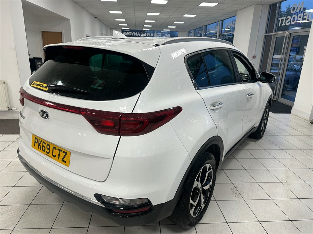 Kia Sportage 1.6 L 2 Isg PK69CTZ White #5