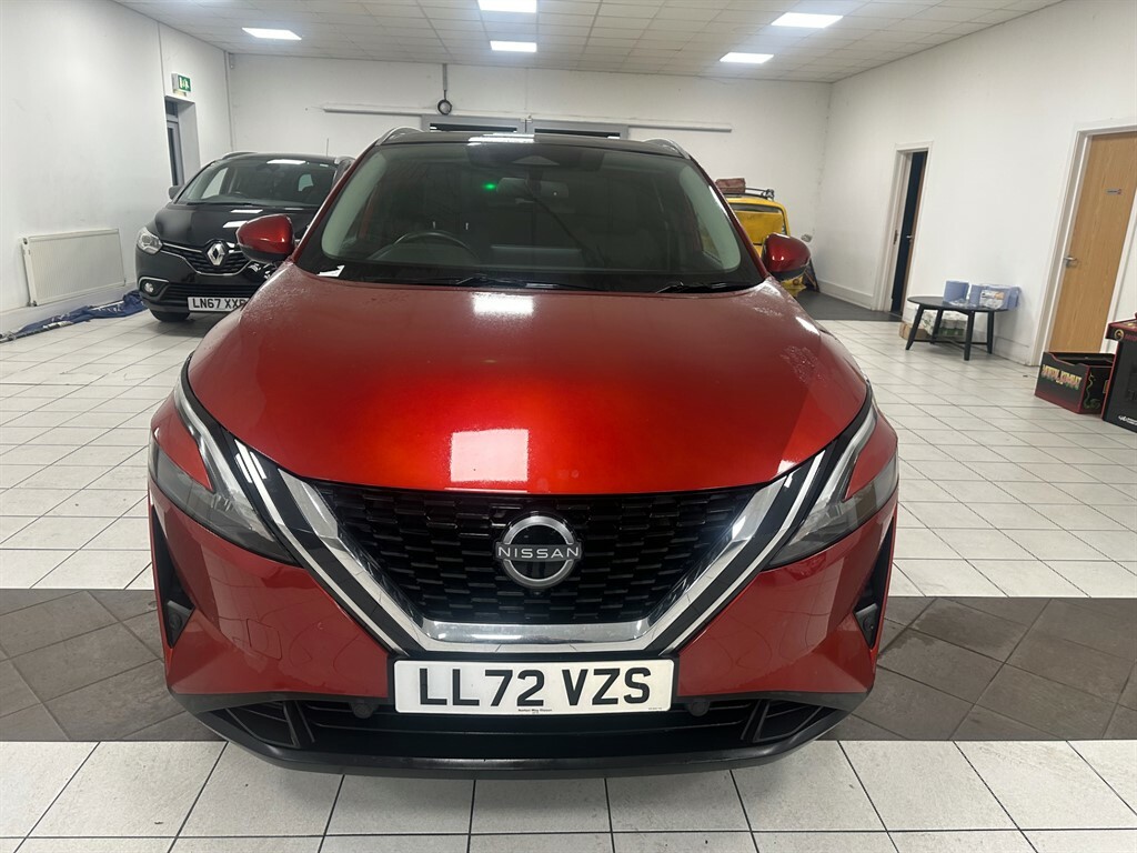 Nissan Qashqai 1.3 L Dig-t N-connecta LL72VZS Red #3
