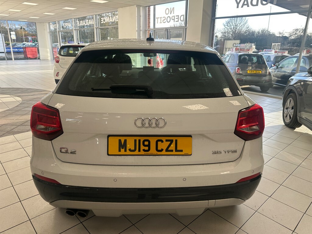 Audi Q2 1.5 L Tfsi Sport MJ19CZL #5