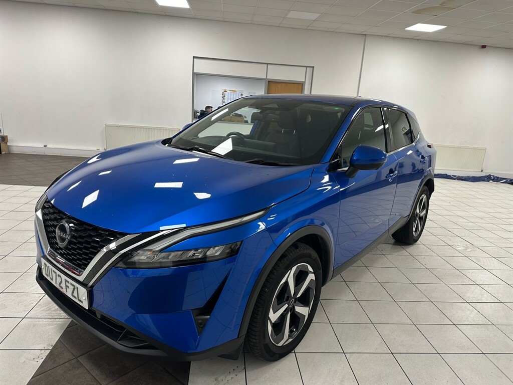 Nissan Qashqai 1.3 L Dig-t N-connecta