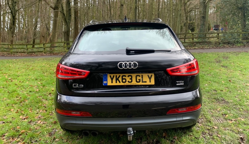 Audi Q3 Tdi Quattro Se YK63GLY Black #6
