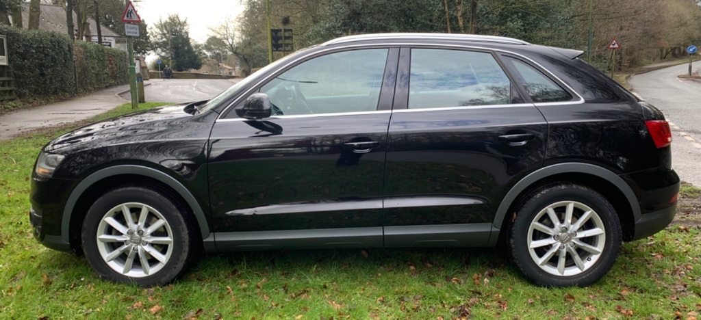 Audi Q3 Tdi Quattro Se YK63GLY Black #4