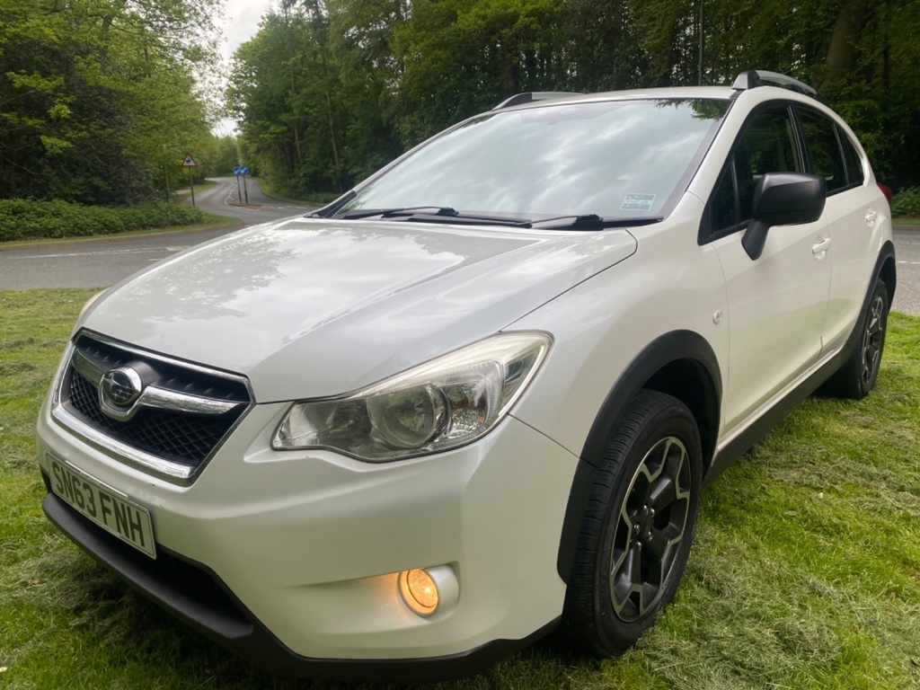 Subaru XV D S White #4